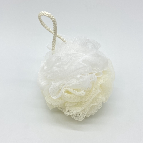Beauty&Funny Customized weight and color soft rich bubble bath loofah ball sponge shower puff